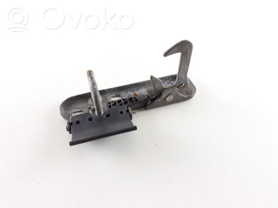 Volkswagen PASSAT B7 Engine bonnet/hood lock/catch 3AA823480 E509E340820U176