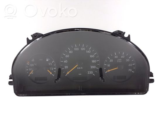 Mercedes-Benz ML W163 Speedometer (instrument cluster) A1635400711 A3174A337335U176