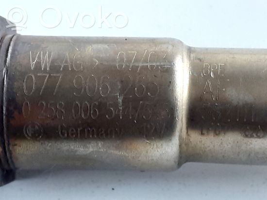 Audi RS6 Lambda probe sensor 077906265AF A3272A361895U176