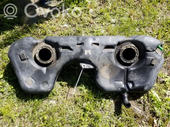 BMW 3 E92 E93 Fuel tank 6765700 676570005 6765701
