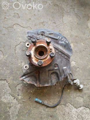 BMW X5 E53 Front wheel hub
