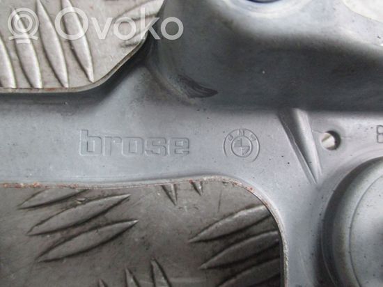 BMW 3 E46 Rear door manual window regulator