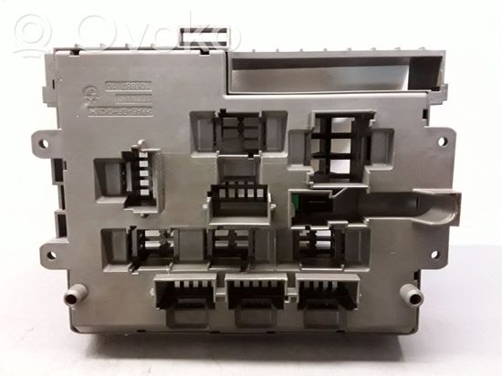 BMW 3 E90 E91 Fuse module 911944702