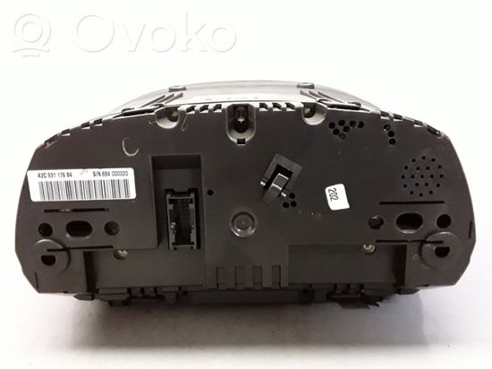 BMW 3 E90 E91 Speedometer (instrument cluster) 684000320 697465201
