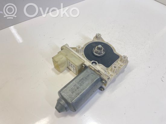 BMW 3 E90 E91 Front door window regulator motor 67628382001 0206008001 5WK1052