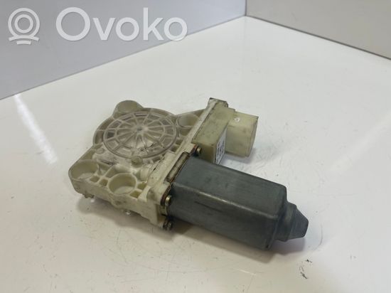 BMW 3 E90 E91 Front door window regulator motor 67628382001 0206008001 5WK1052