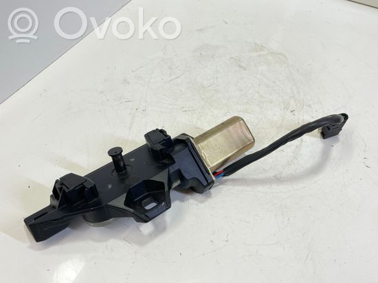 BMW 7 E65 E66 Tailgate/trunk/boot lock/catch/latch 7014872