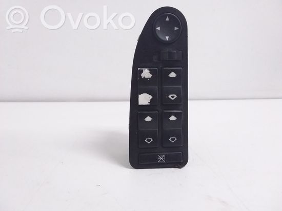 BMW 5 E39 Electric window control switch 61318368952
