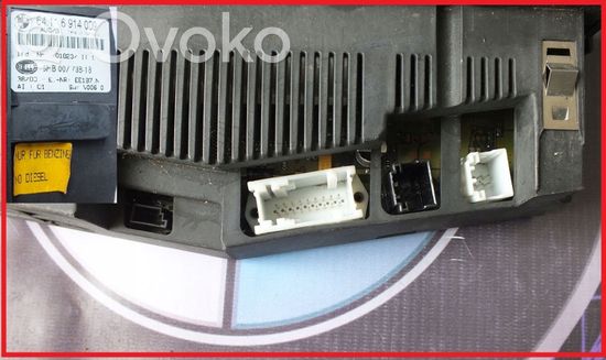 BMW 3 E46 Tailgate/trunk/boot open switch 6914009