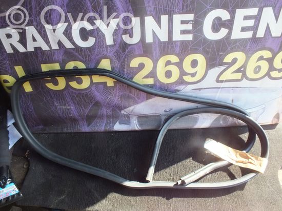 BMW 3 E90 E91 Rubber seal rear door