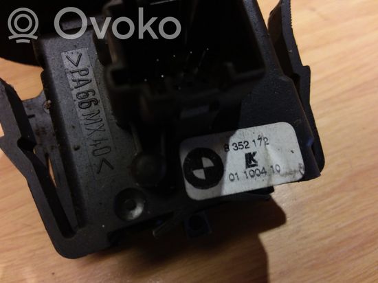 BMW 5 E39 Indicator stalk 8352172