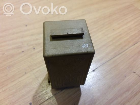 BMW 5 E39 Other relay 61368364501