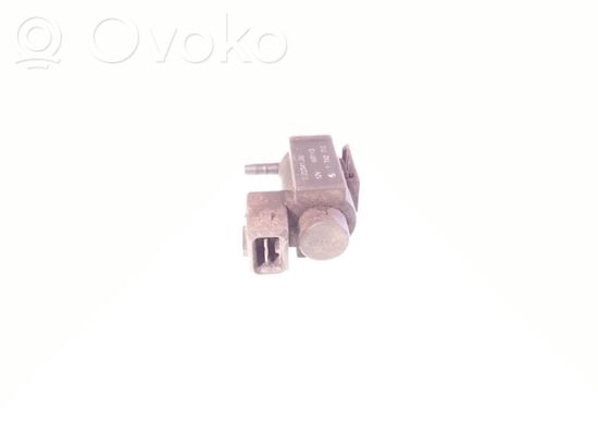 BMW 5 E60 E61 Vacuum valve 72234100