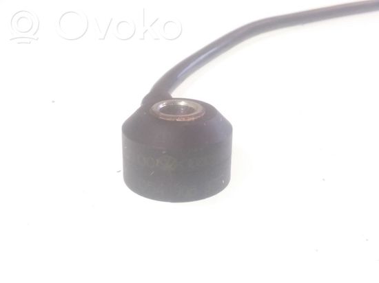 Audi A4 S4 B5 8D Detonation knock sensor 054905377G