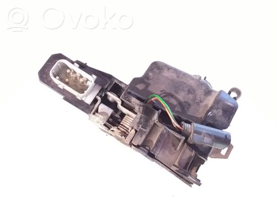 BMW 5 E39 Front door lock