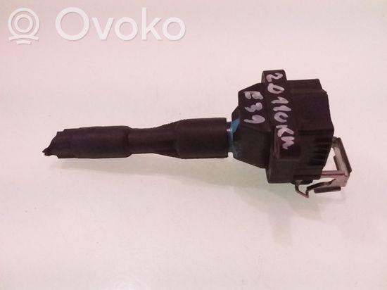 BMW 5 E39 High voltage ignition coil 0221504004