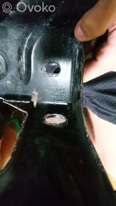 Audi A6 S6 C6 4F Intercooler pipe mounting bracket 4f0145813f