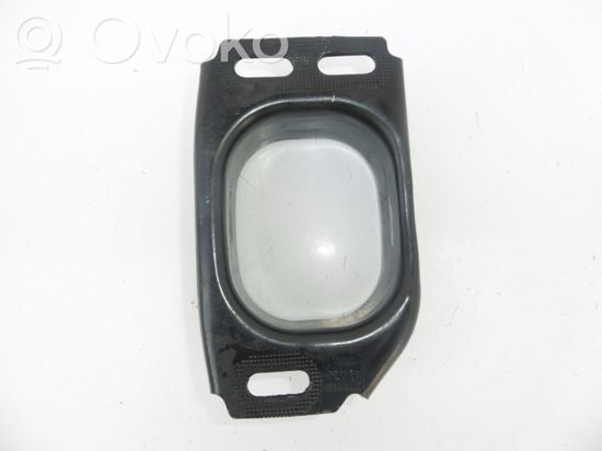 Volkswagen PASSAT B5 Engine mounting bracket 8D0199335J