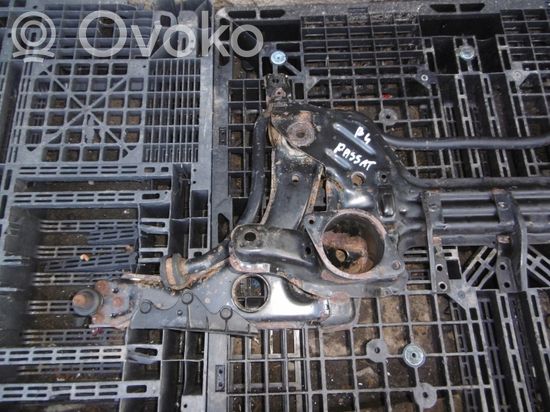 Volkswagen PASSAT B4 Front subframe