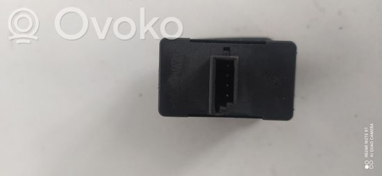 BMW 3 E46 Electric window control switch 6902174
