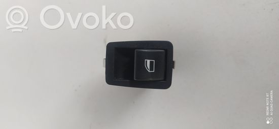 BMW 3 E46 Electric window control switch 6902174