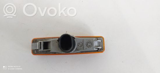 BMW 5 E39 Front fender indicator light