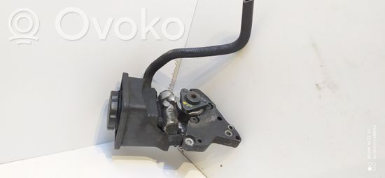 BMW 3 E46 Power steering pump 6756575