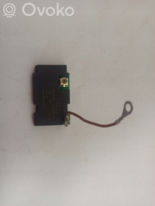 Audi A6 S6 C6 4F Aerial antenna amplifier 4F5035225AC