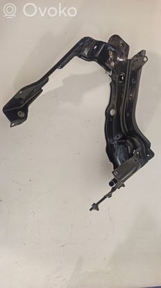 Mercedes-Benz E W211 Headlight/headlamp mounting bracket