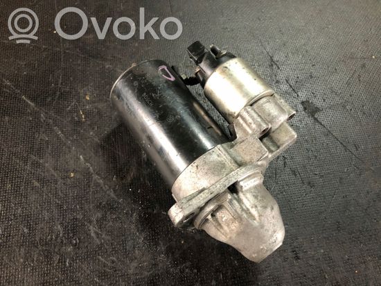 BMW 3 E90 E91 Starter motor 7589350