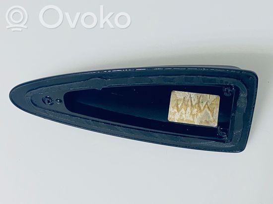 BMW 5 E60 E61 Roof (GPS) antenna cover 9207401