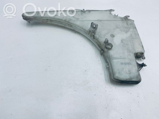 BMW 3 E90 E91 Windshield washer fluid reservoir/tank 712423118