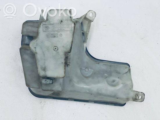 BMW X5 E53 Windshield washer fluid reservoir/tank 8252738