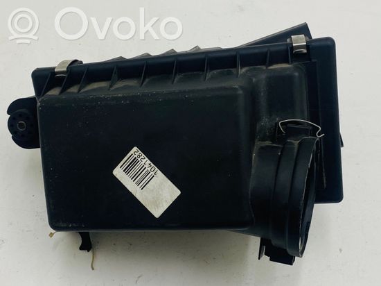 BMW X5 E53 Air filter box 7505870