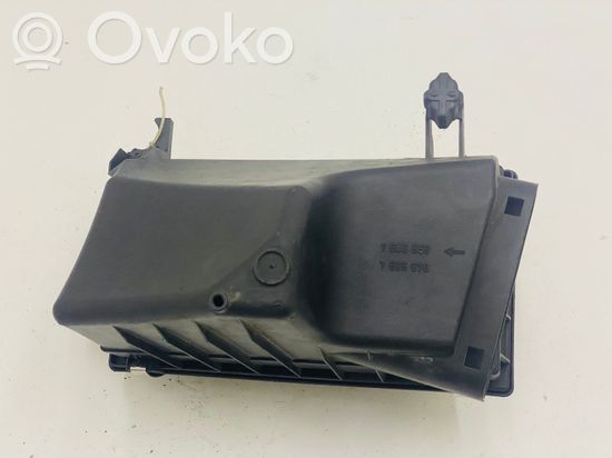 BMW X5 E53 Air filter box 7505870