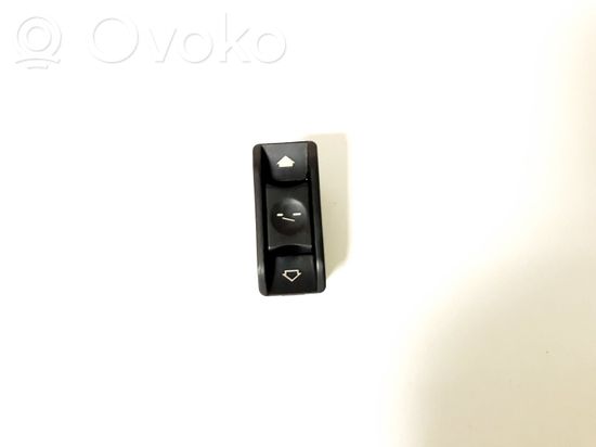 BMW X5 E53 Sunroof switch 8352182