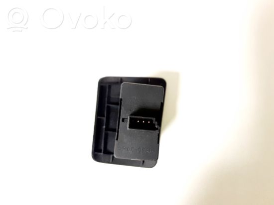BMW X5 E53 Electric window control switch 8385956