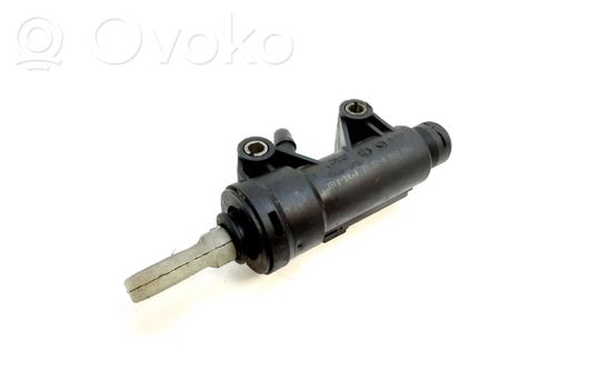 BMW 3 E90 E91 Clutch slave cylinder 6758822