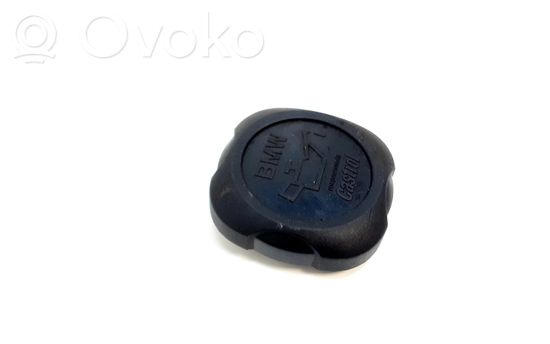 BMW 3 E90 E91 Oil filler cap 7560481