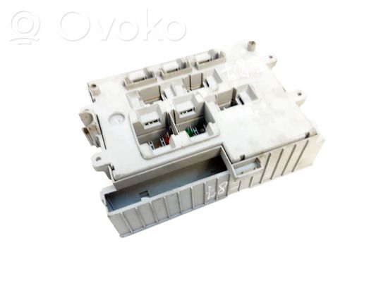 BMW 1 E81 E87 Fuse module 6906607
