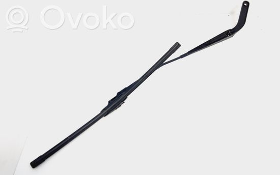 BMW X5 E70 Windshield/front glass wiper blade 7153739
