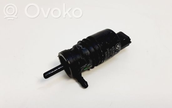 BMW X5 E70 Windscreen/windshield washer pump 6934160