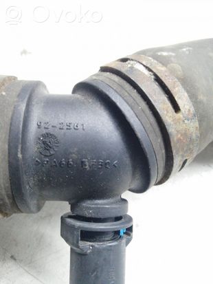 BMW 3 E92 E93 Engine coolant pipe/hose 922561