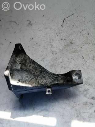BMW 3 E46 Engine mounting bracket 6754185