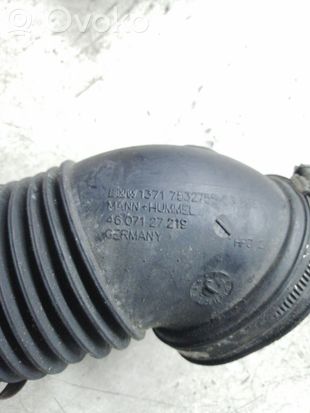 BMW 3 E92 E93 Air intake duct part 4607127219