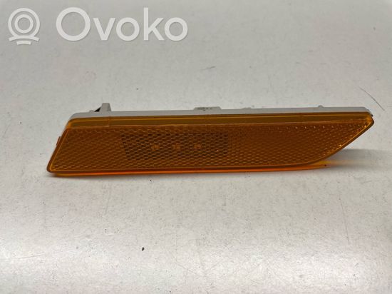 Audi Q3 8U Front reflector 8U0945072