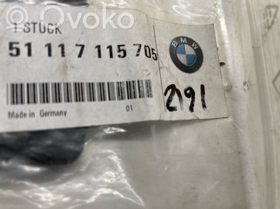 BMW 6 E63 E64 Front tow hook cap/cover 7115705 51117115705 7008815