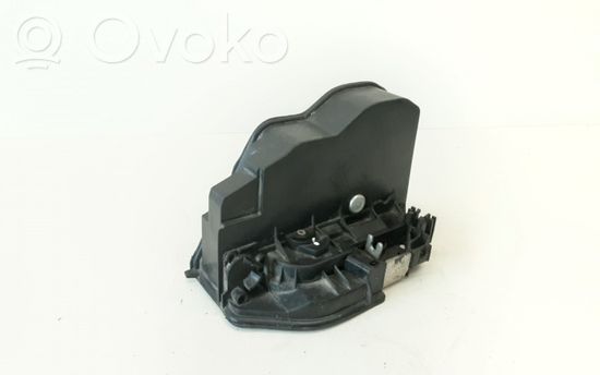 BMW 5 E60 E61 Rear door lock 7167076