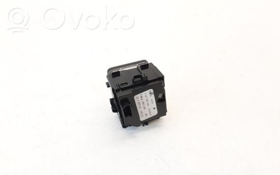 BMW 5 E60 E61 Parking (PDC) sensor switch 913791704 6131913791704 502240