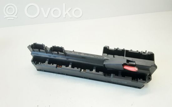 BMW 5 E60 E61 Fuse module 6114695733002